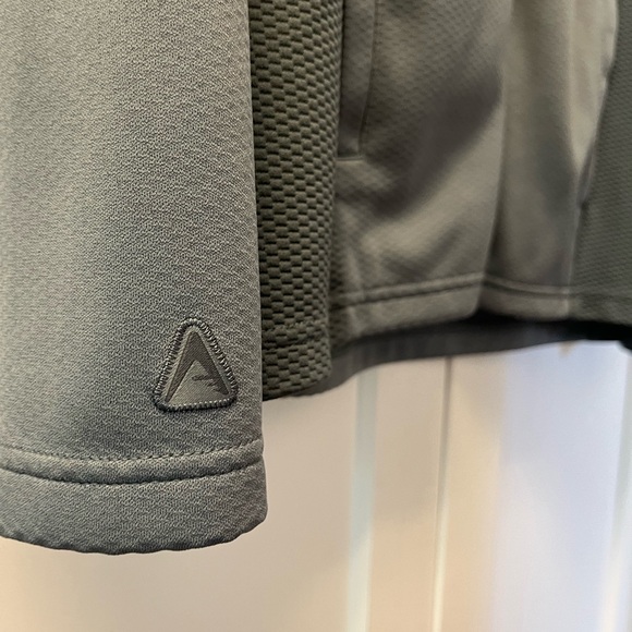 Antigua 121st US Open at Torrey Pines zip-up - Picture 4 of 4